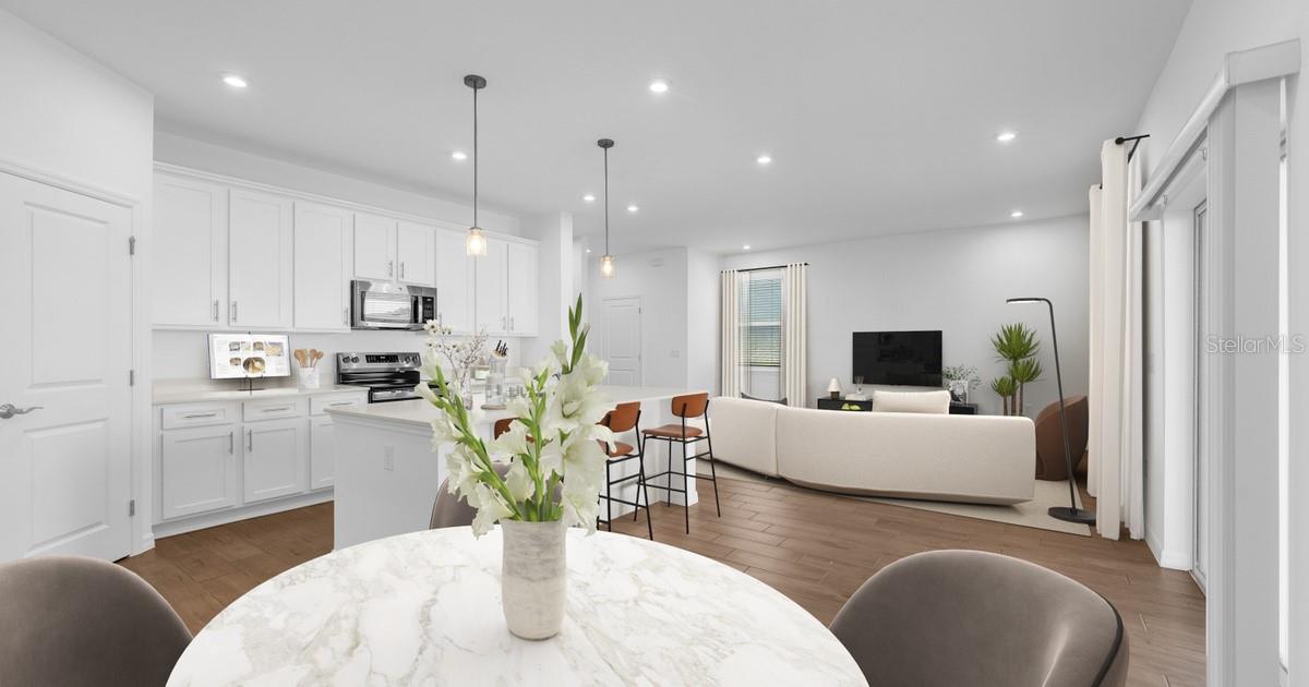 Image 16 of 40 For 897 Castleford Avenue Ne