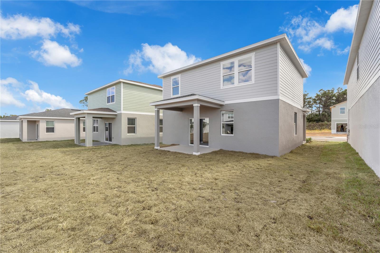 Image 35 of 40 For 897 Castleford Avenue Ne