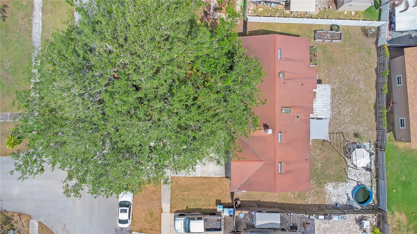 Image 25 of 31 For 3213 Burchfield Avenue