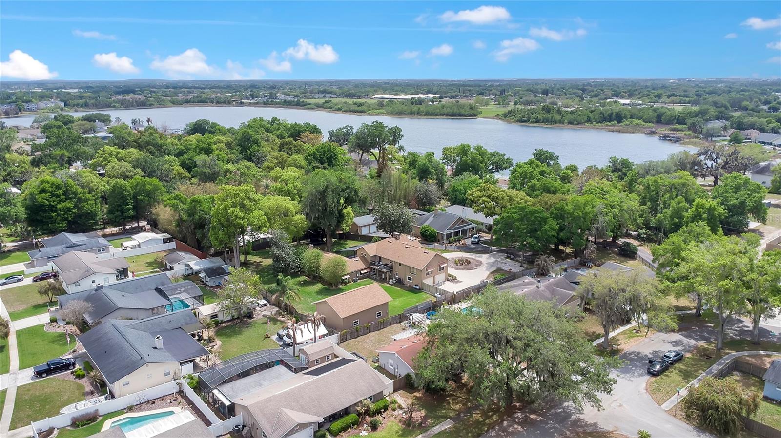 Image 27 of 31 For 3213 Burchfield Avenue