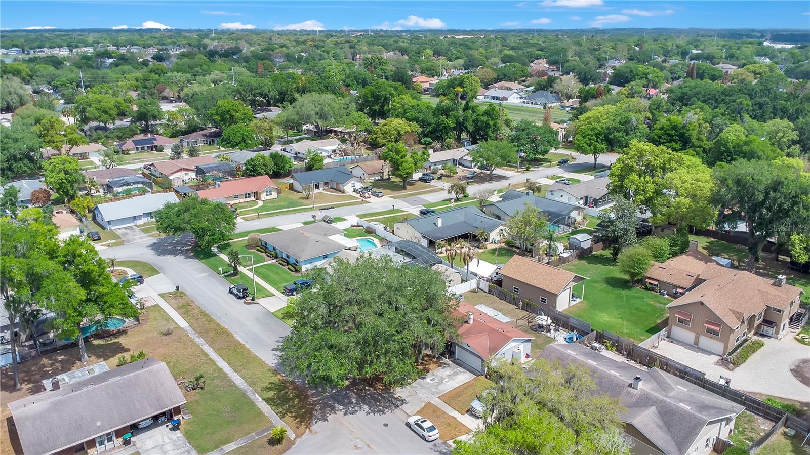 Image 28 of 31 For 3213 Burchfield Avenue