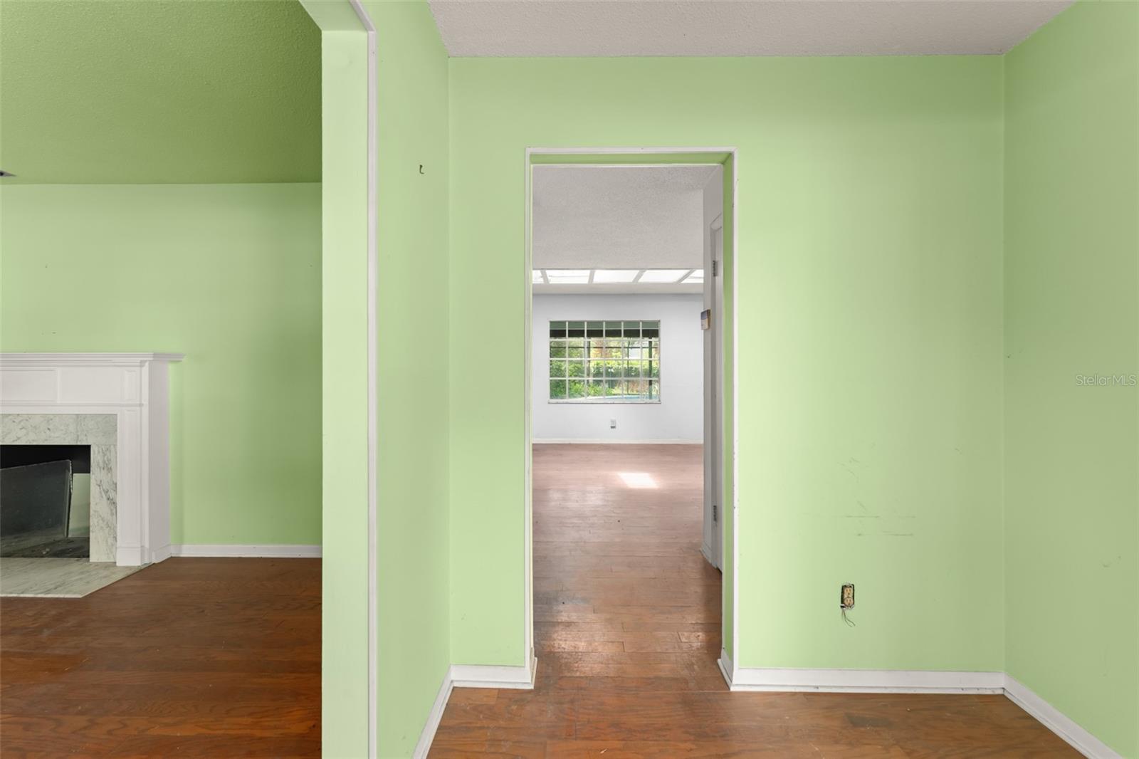 Image 14 of 36 For 300 Monticello Drive