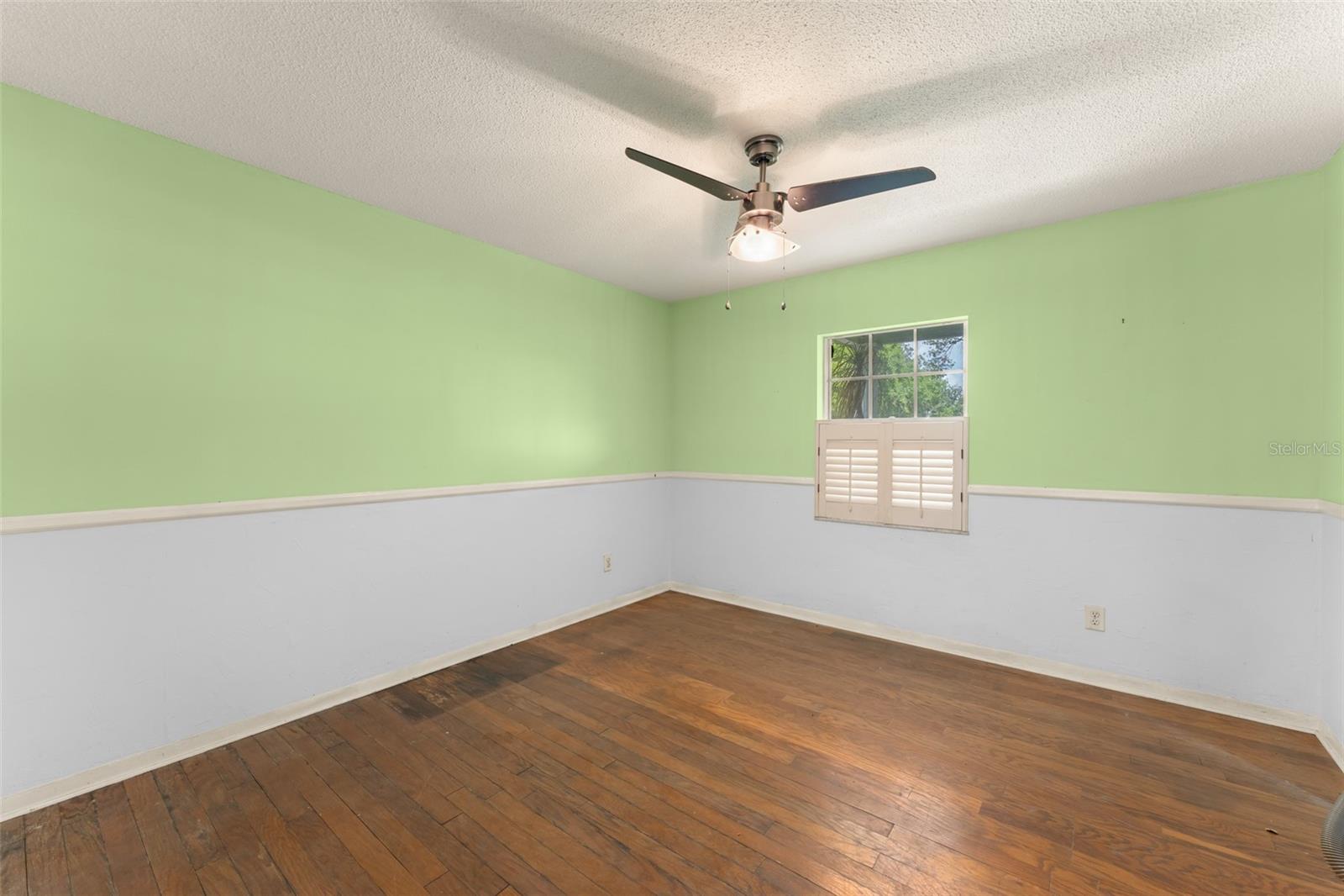 Image 19 of 36 For 300 Monticello Drive