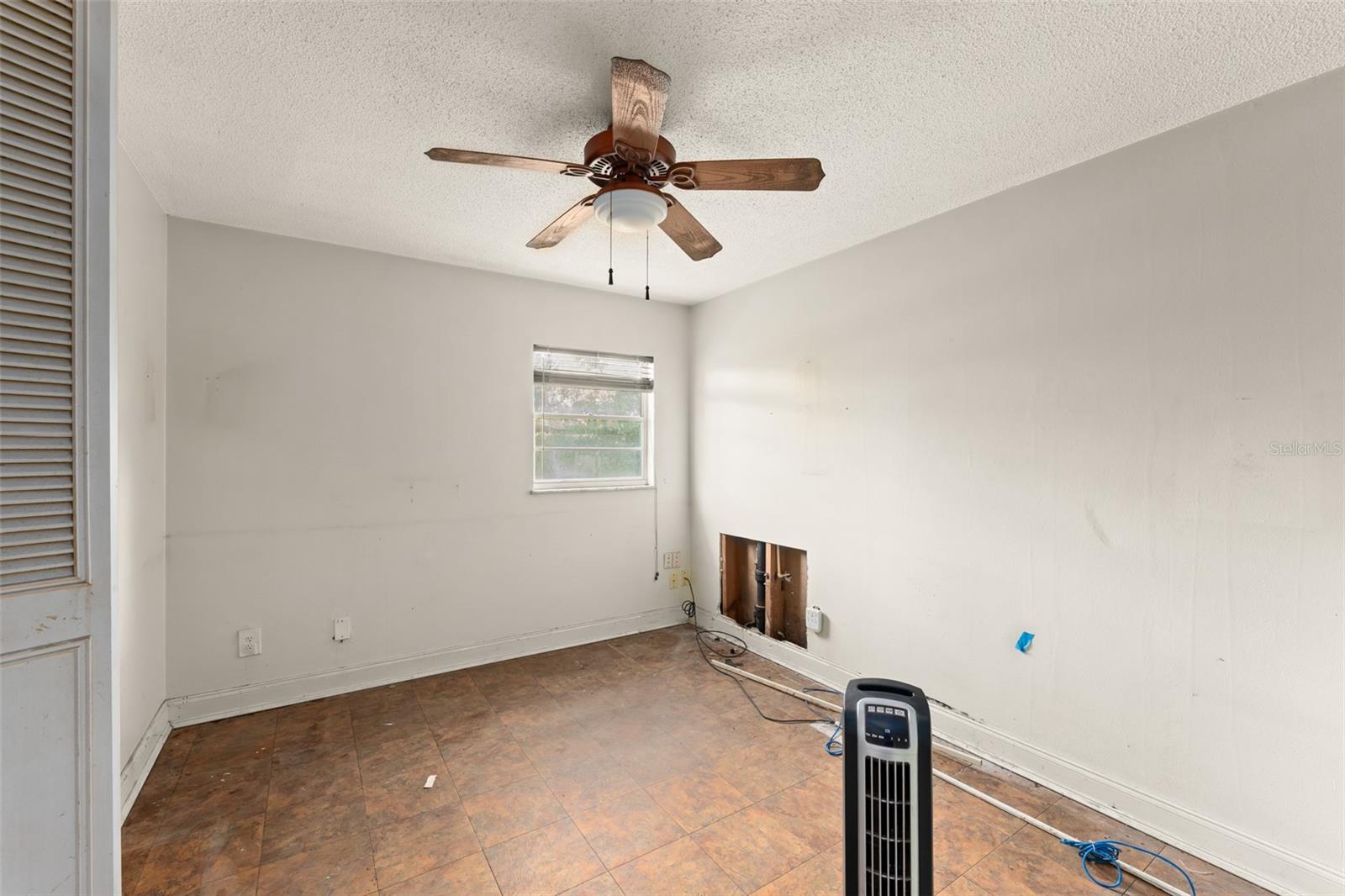 Image 24 of 36 For 300 Monticello Drive