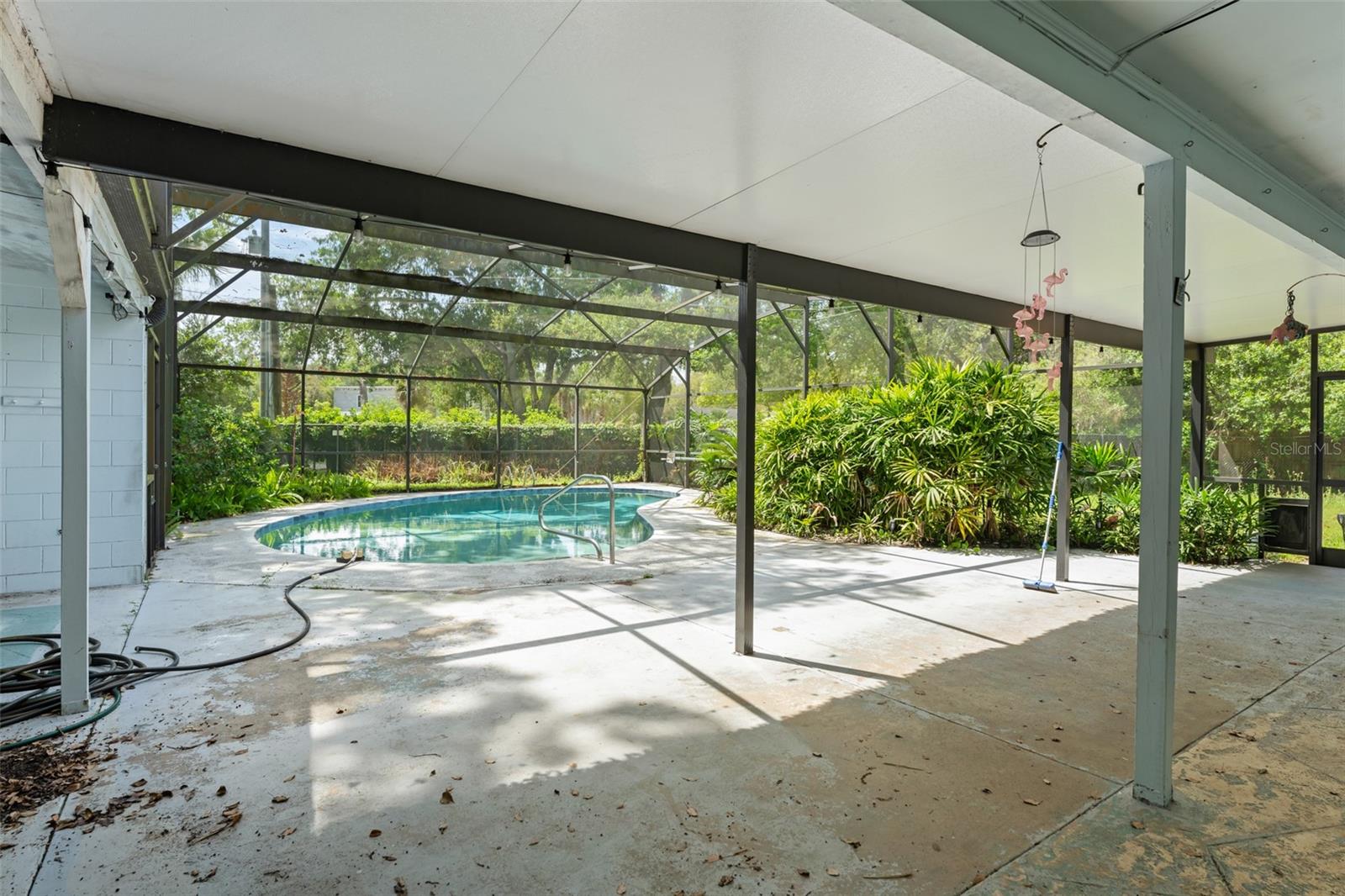 Image 29 of 36 For 300 Monticello Drive