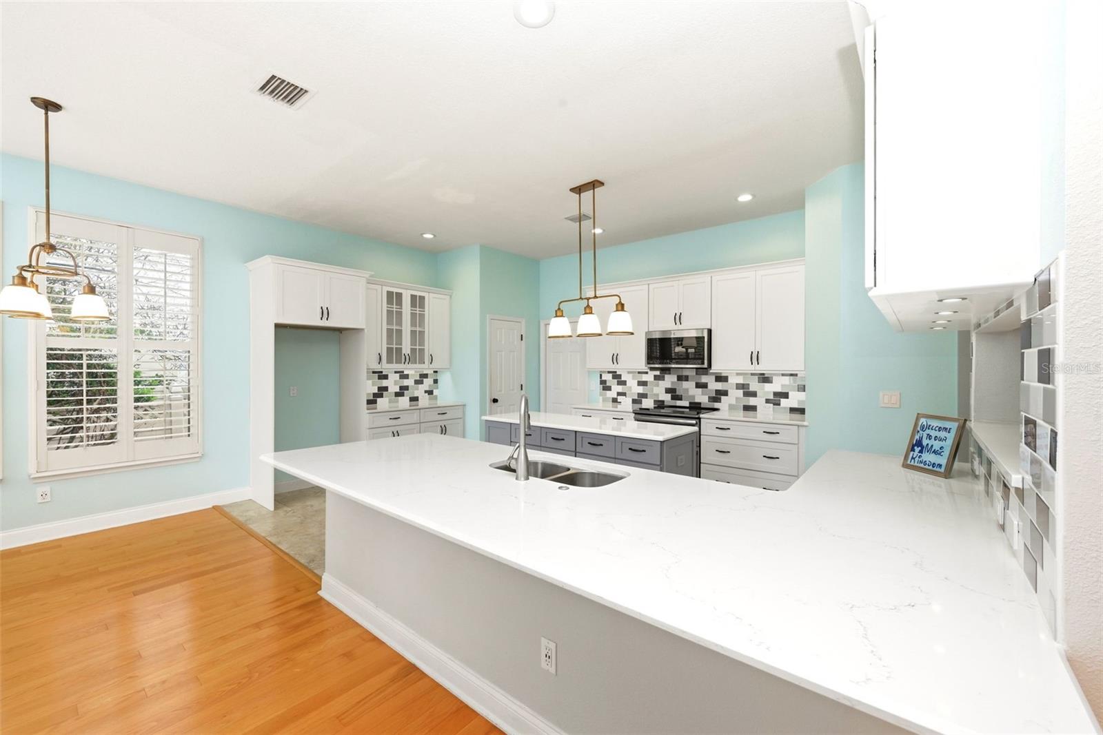 Image 11 of 63 For 1110 Rush Court