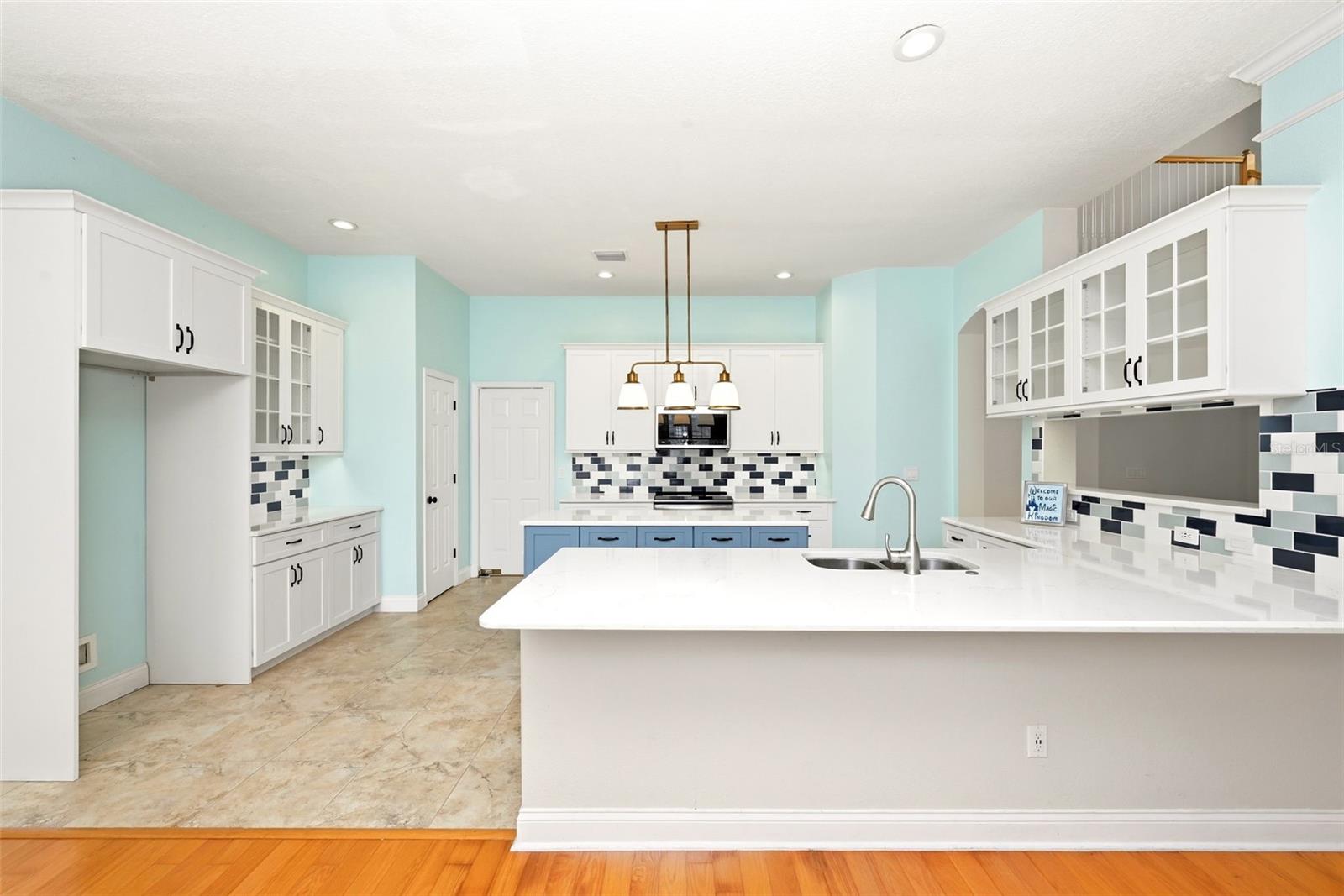 Image 12 of 63 For 1110 Rush Court