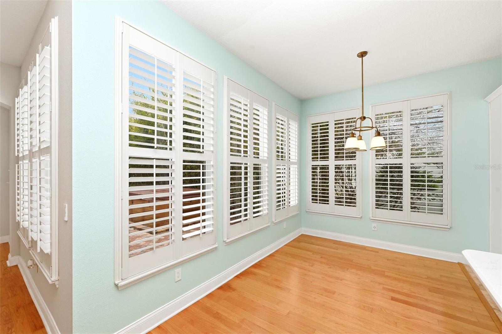 Image 14 of 63 For 1110 Rush Court