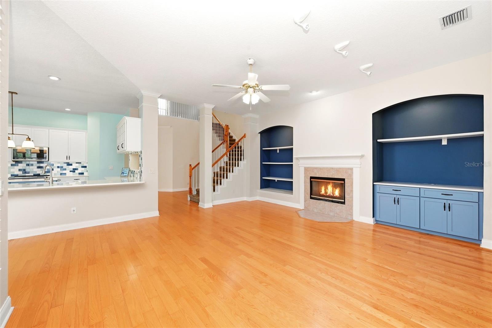 Image 17 of 63 For 1110 Rush Court