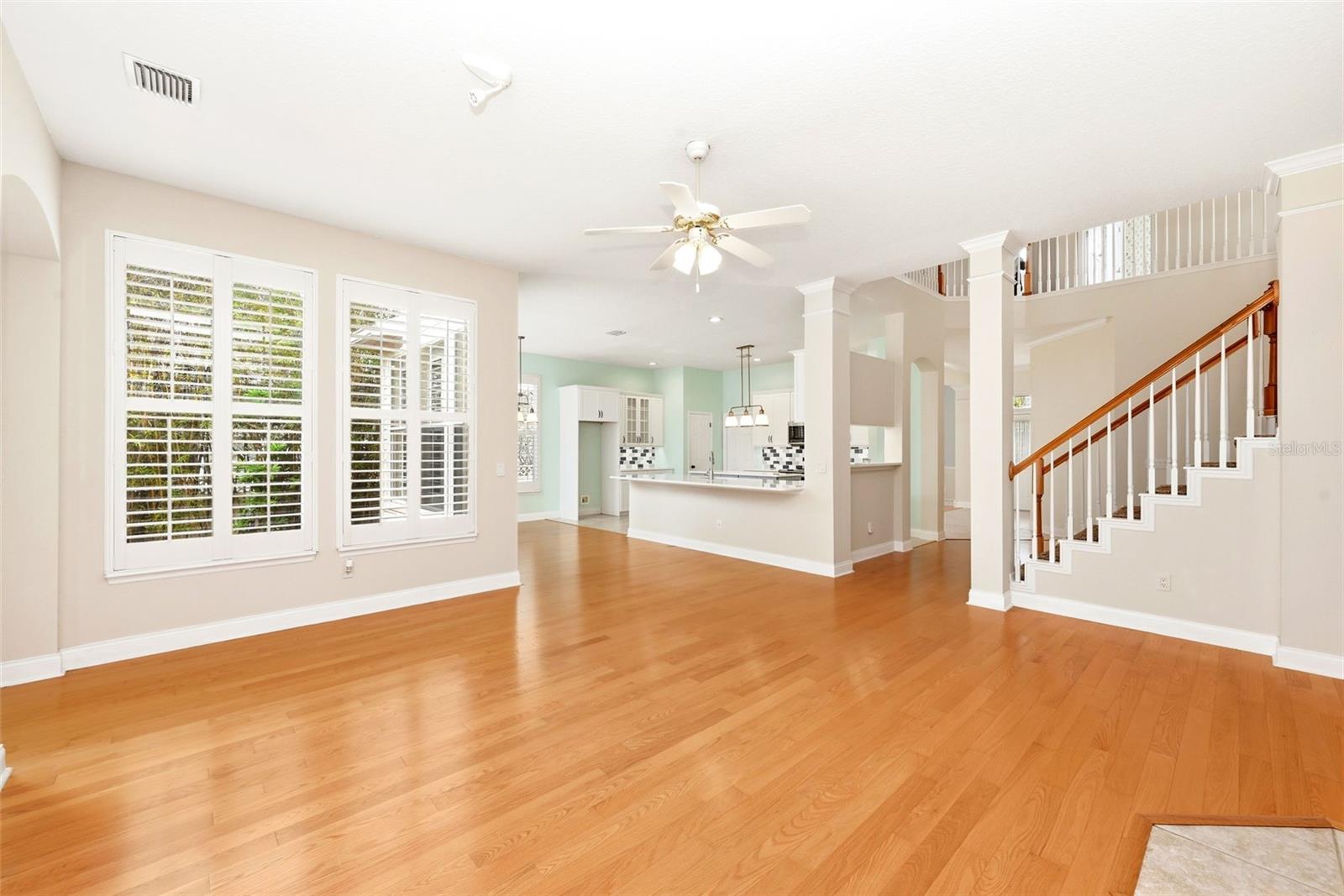 Image 22 of 63 For 1110 Rush Court