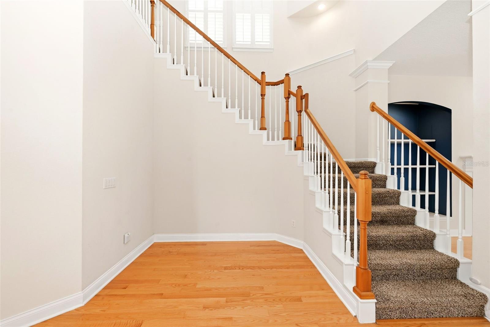 Image 23 of 63 For 1110 Rush Court