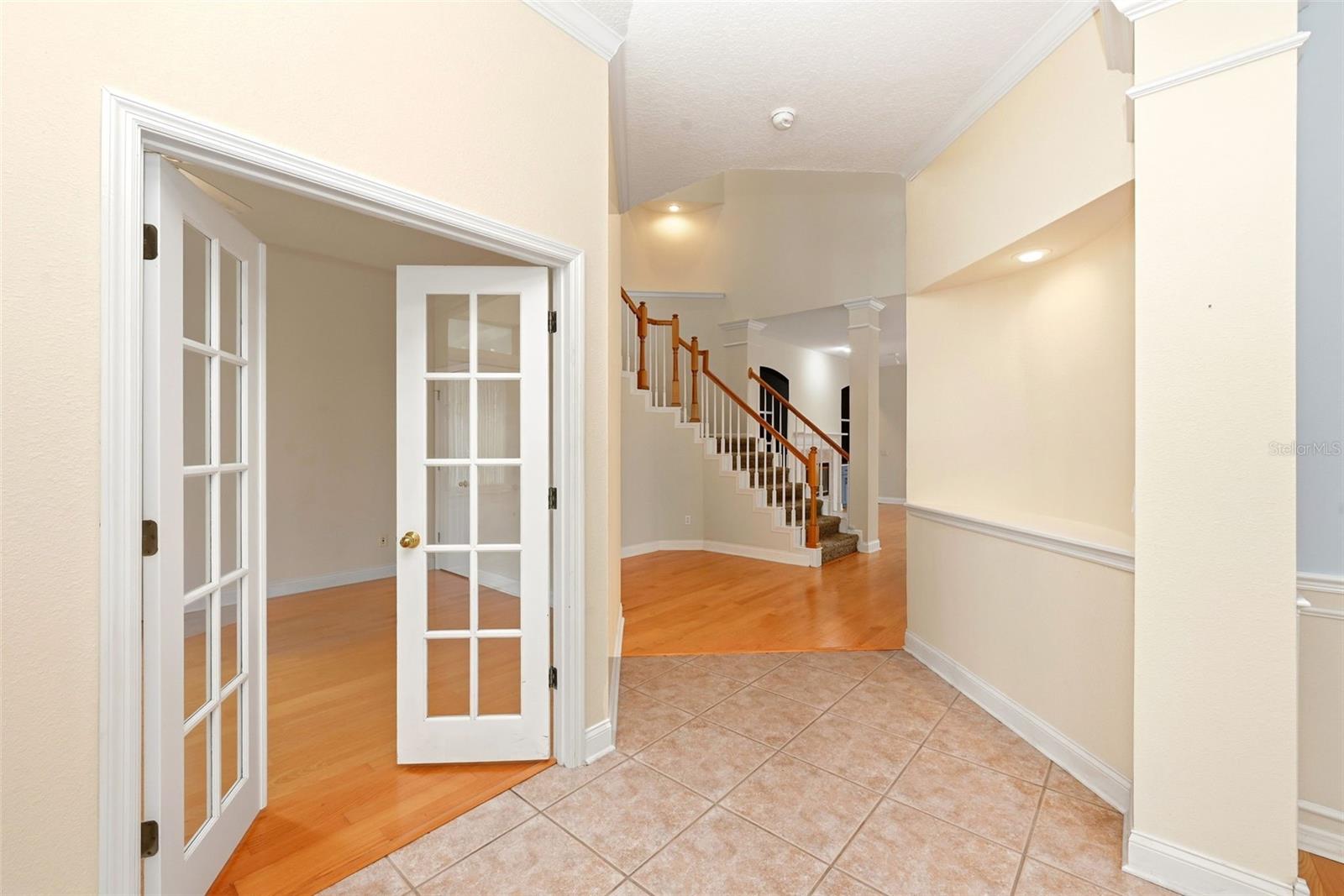 Image 24 of 63 For 1110 Rush Court