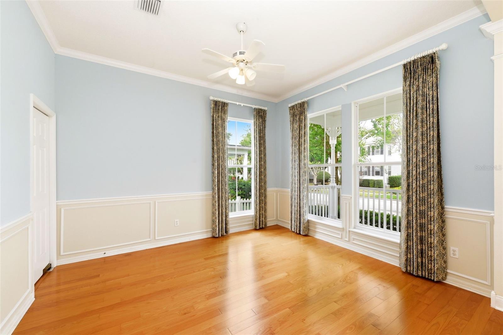 Image 28 of 63 For 1110 Rush Court