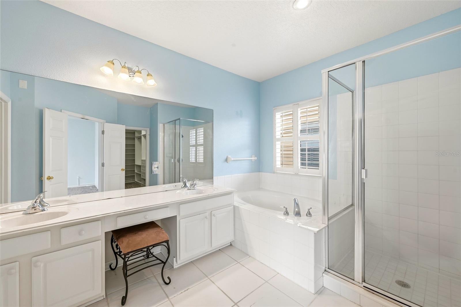 Image 35 of 63 For 1110 Rush Court