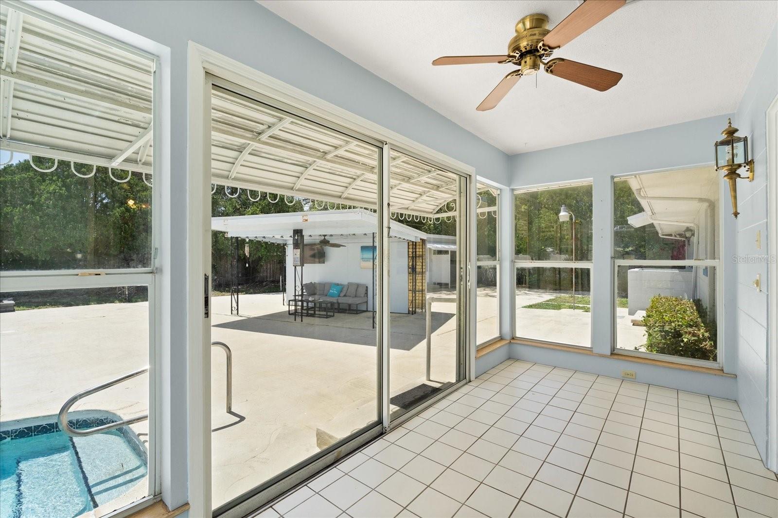 Image 18 of 44 For 2906 Grant Avenue