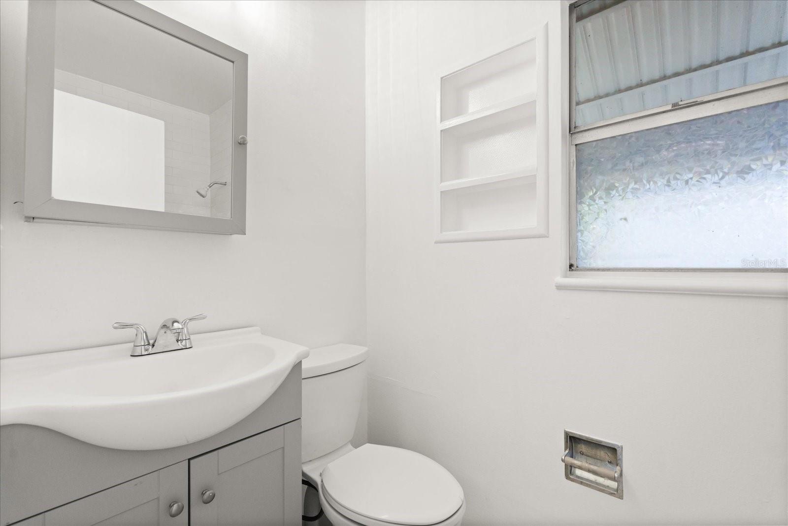 Image 26 of 44 For 2906 Grant Avenue