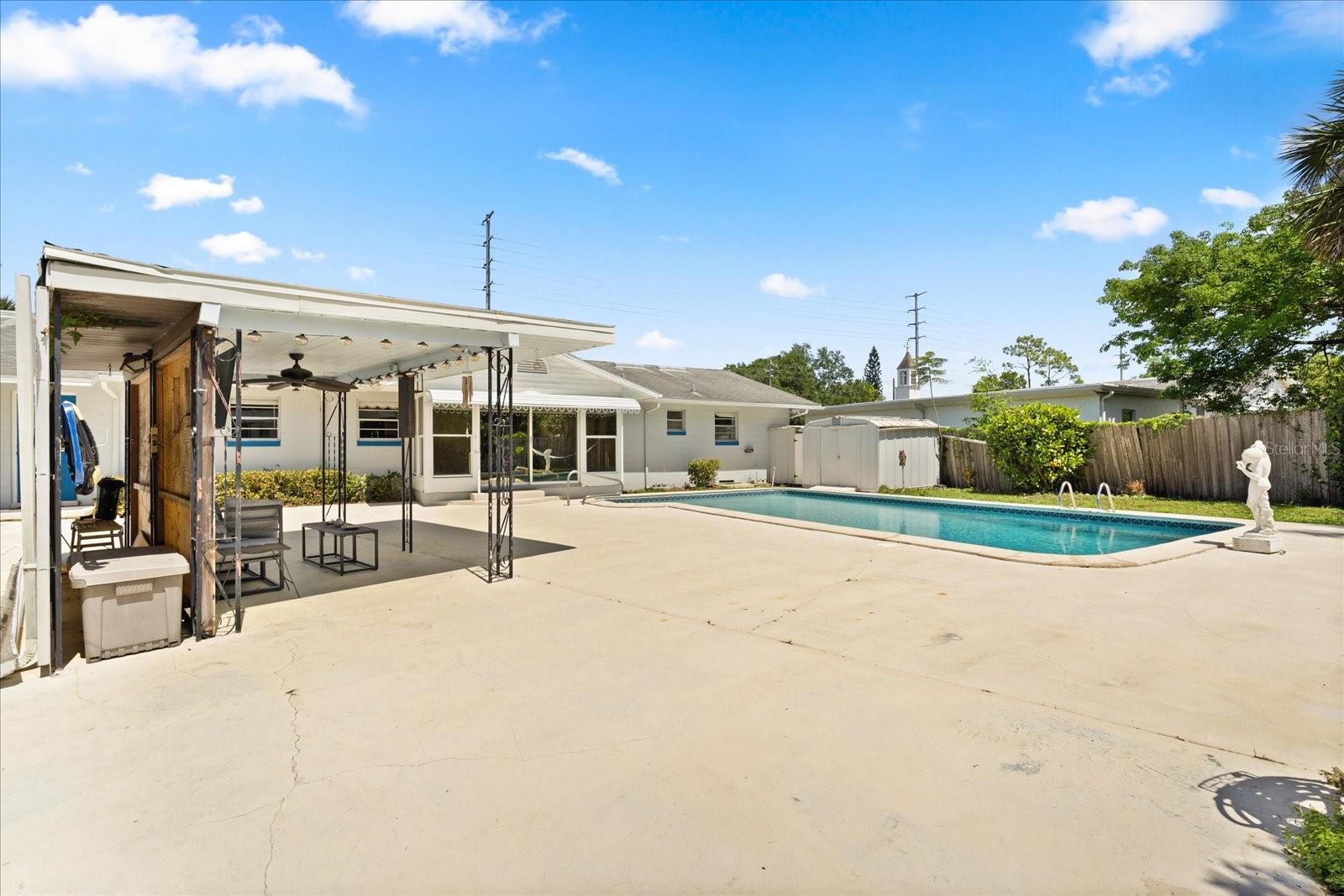 Image 5 of 44 For 2906 Grant Avenue