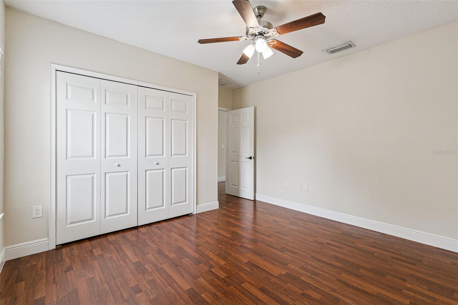 Image 22 of 47 For 1132 Hardy Avenue