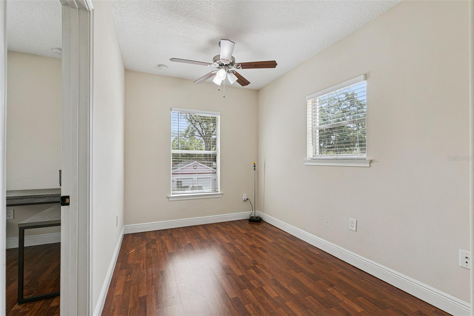 Image 30 of 47 For 1132 Hardy Avenue