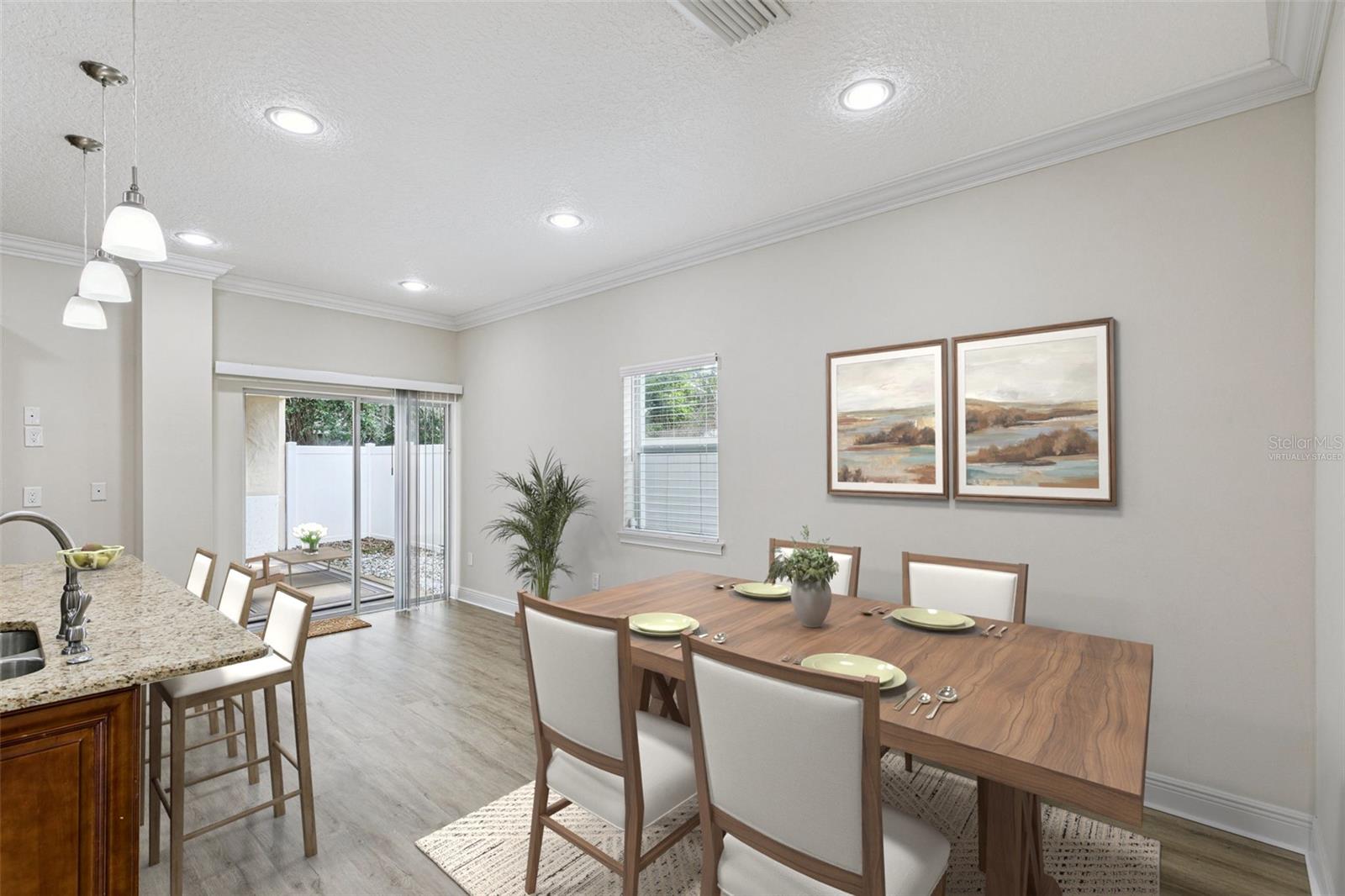 Image 4 of 47 For 1132 Hardy Avenue