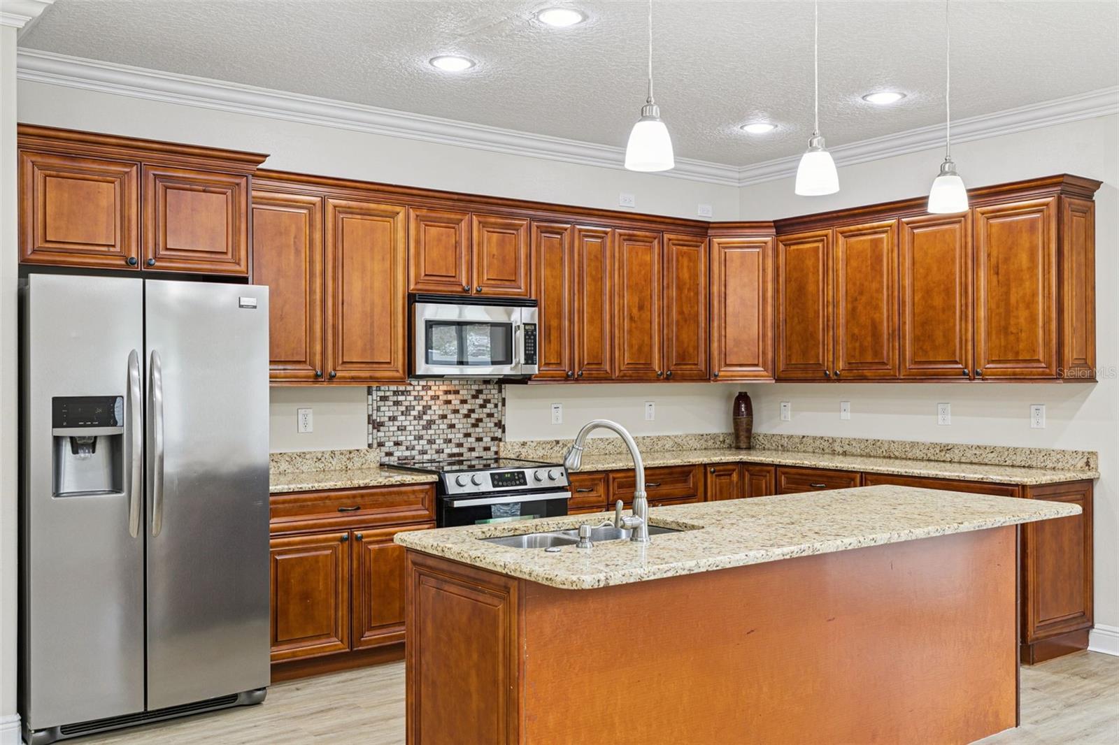 Image 7 of 47 For 1132 Hardy Avenue