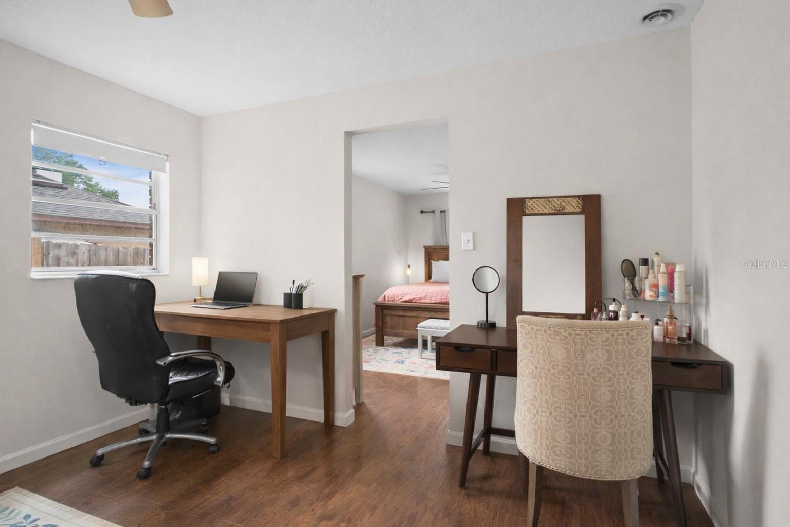 Image 11 of 49 For 3177 Dawley Avenue