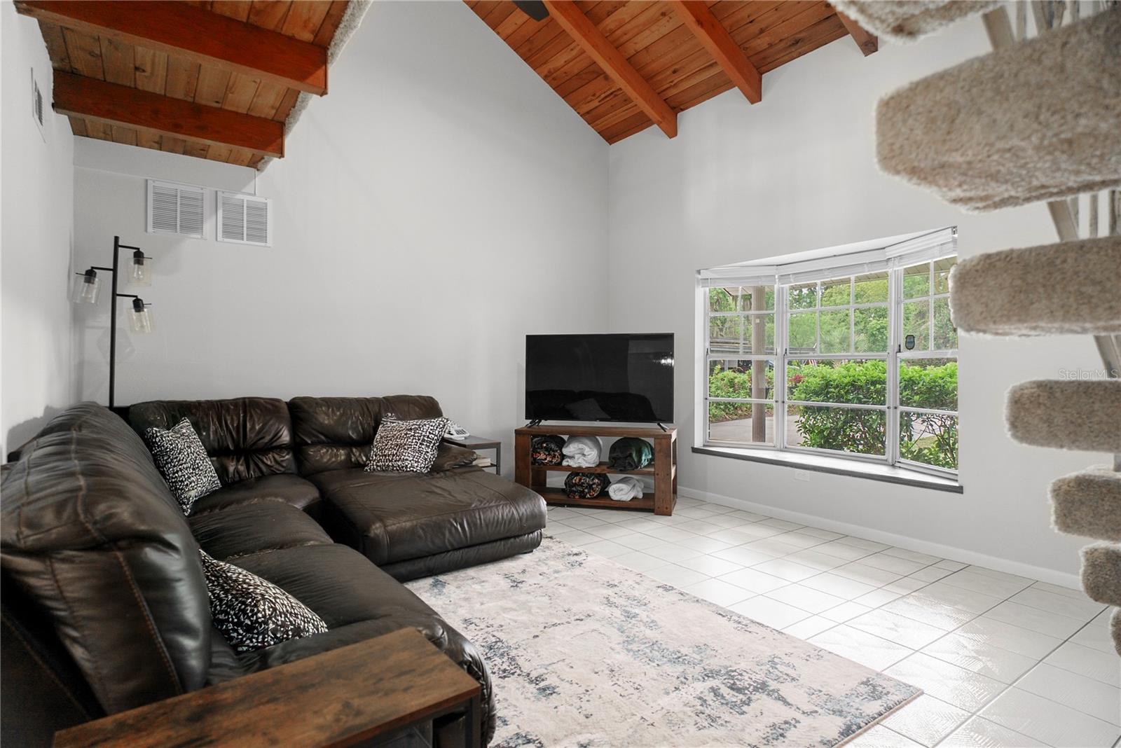 Image 6 of 49 For 3177 Dawley Avenue