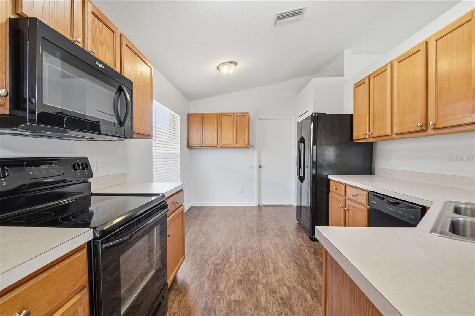 Image 13 of 40 For 10523 Egret Haven Lane