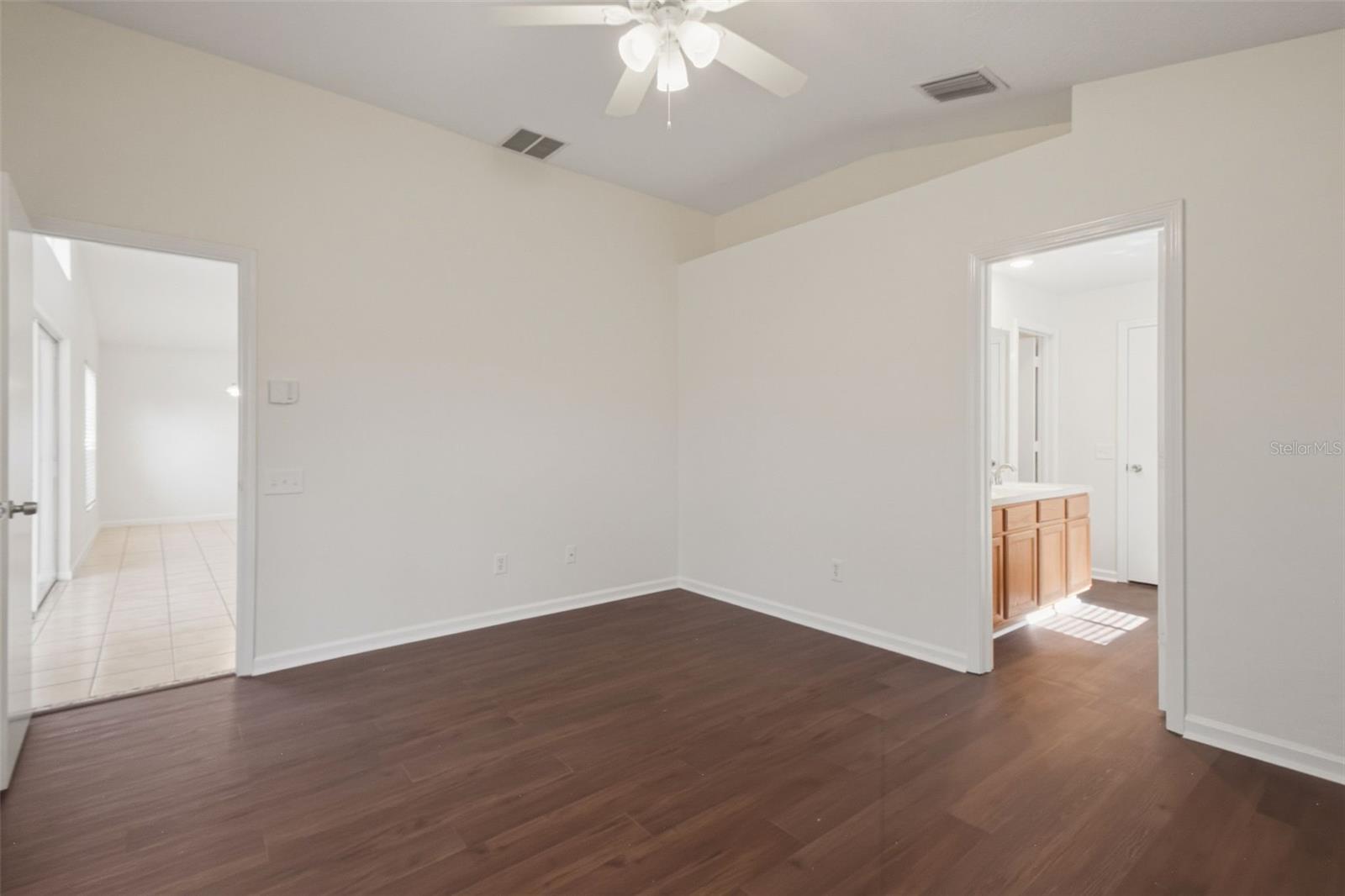 Image 27 of 40 For 10523 Egret Haven Lane