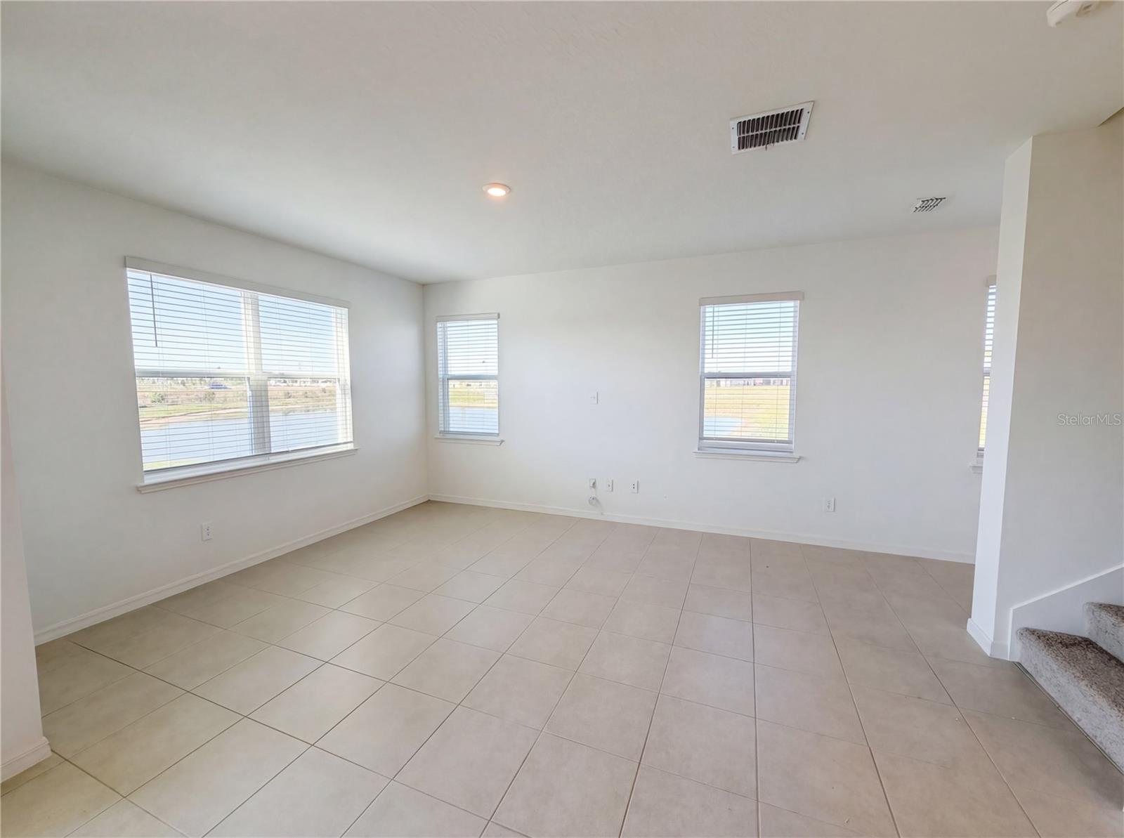 Image 24 of 41 For 32038 Pop Ash Place