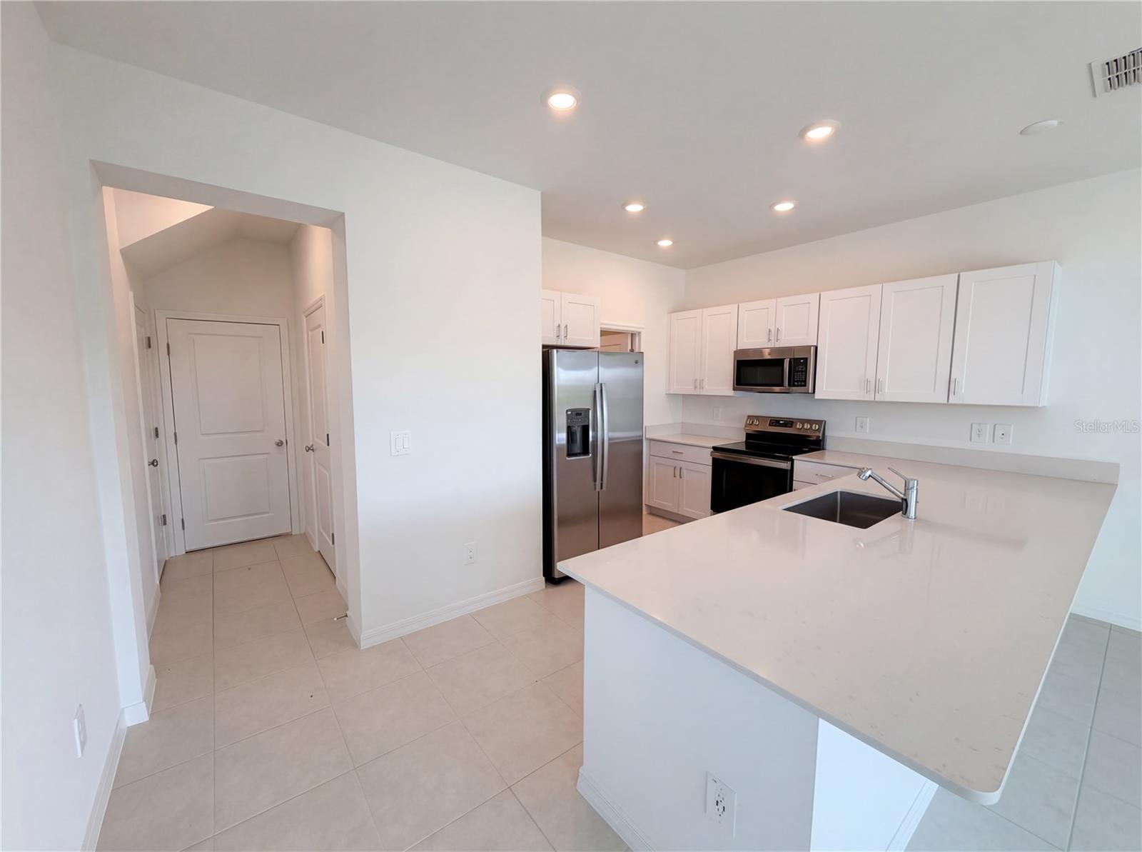 Image 28 of 41 For 32038 Pop Ash Place