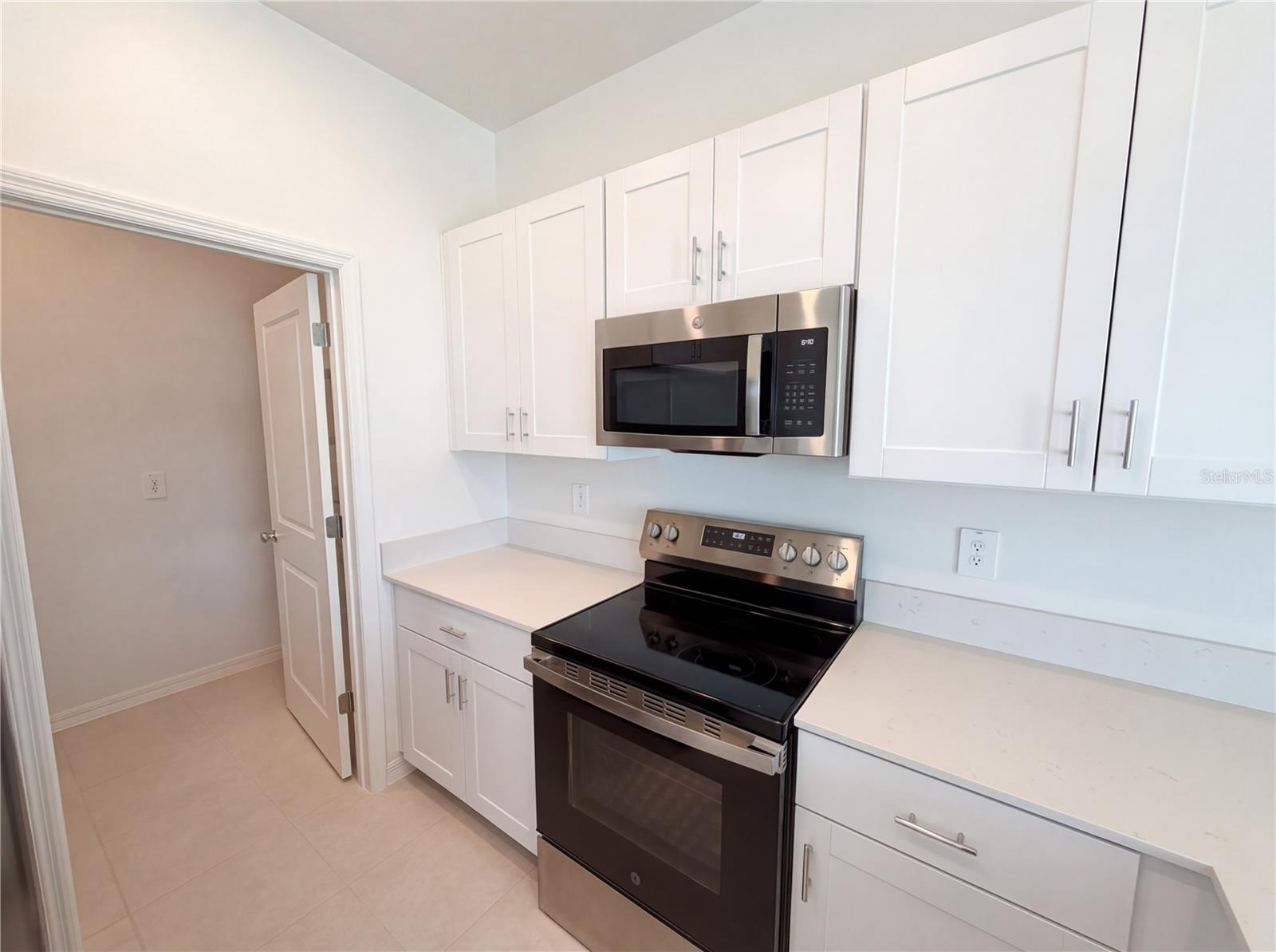 Image 29 of 41 For 32038 Pop Ash Place