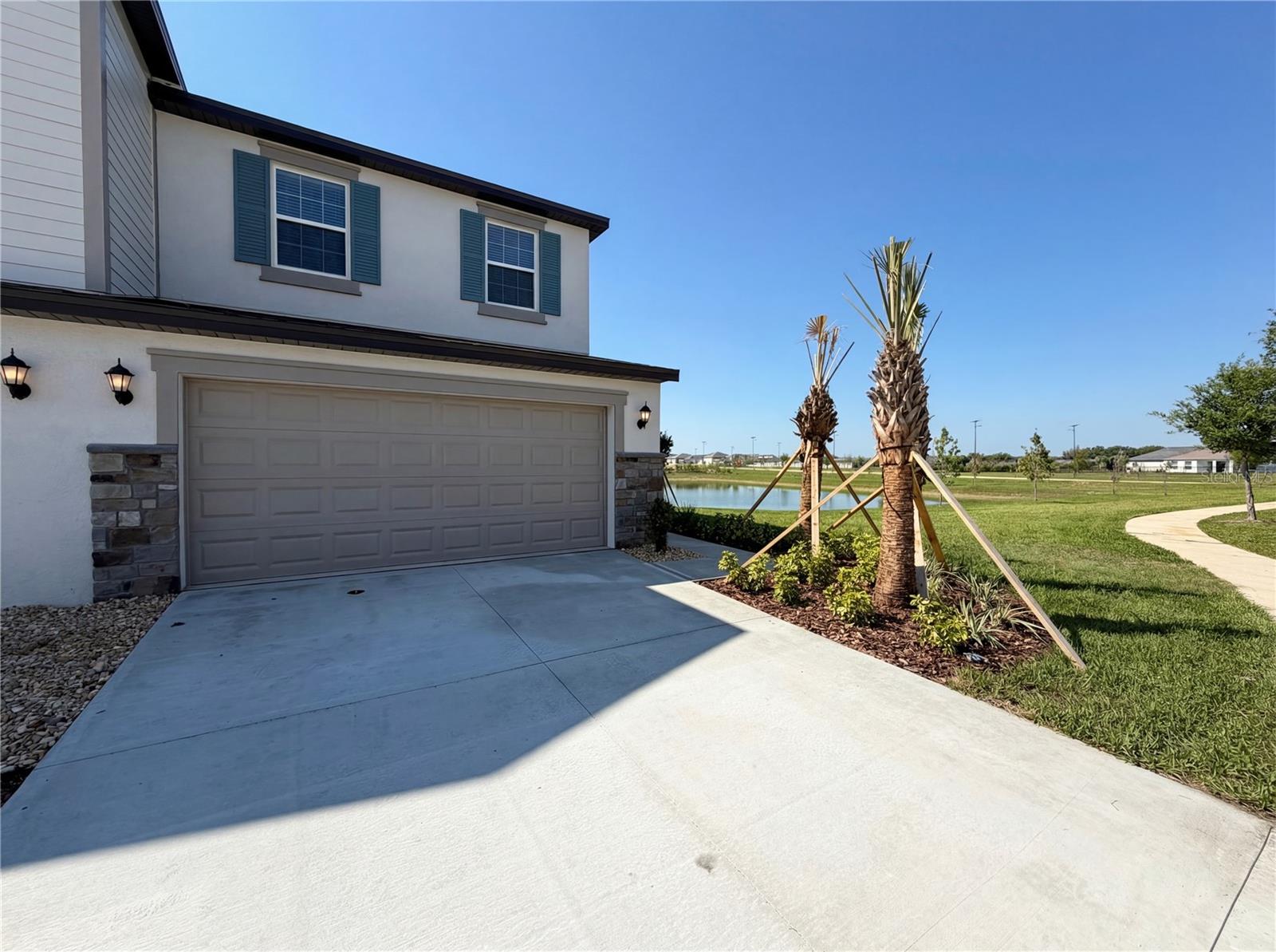 Image 40 of 41 For 32038 Pop Ash Place