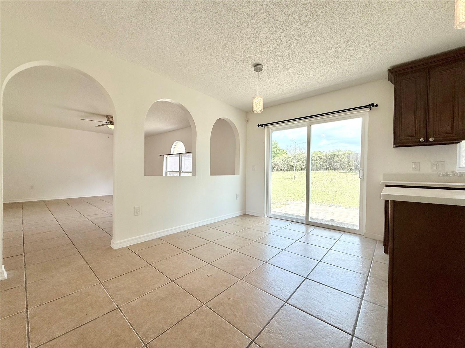 Image 14 of 40 For 6636 Pomeroy Circle