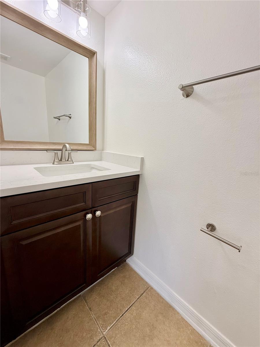 Image 18 of 40 For 6636 Pomeroy Circle