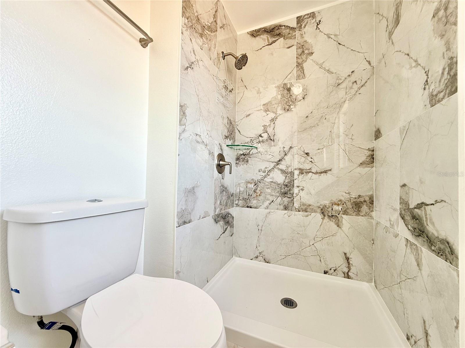 Image 29 of 40 For 6636 Pomeroy Circle