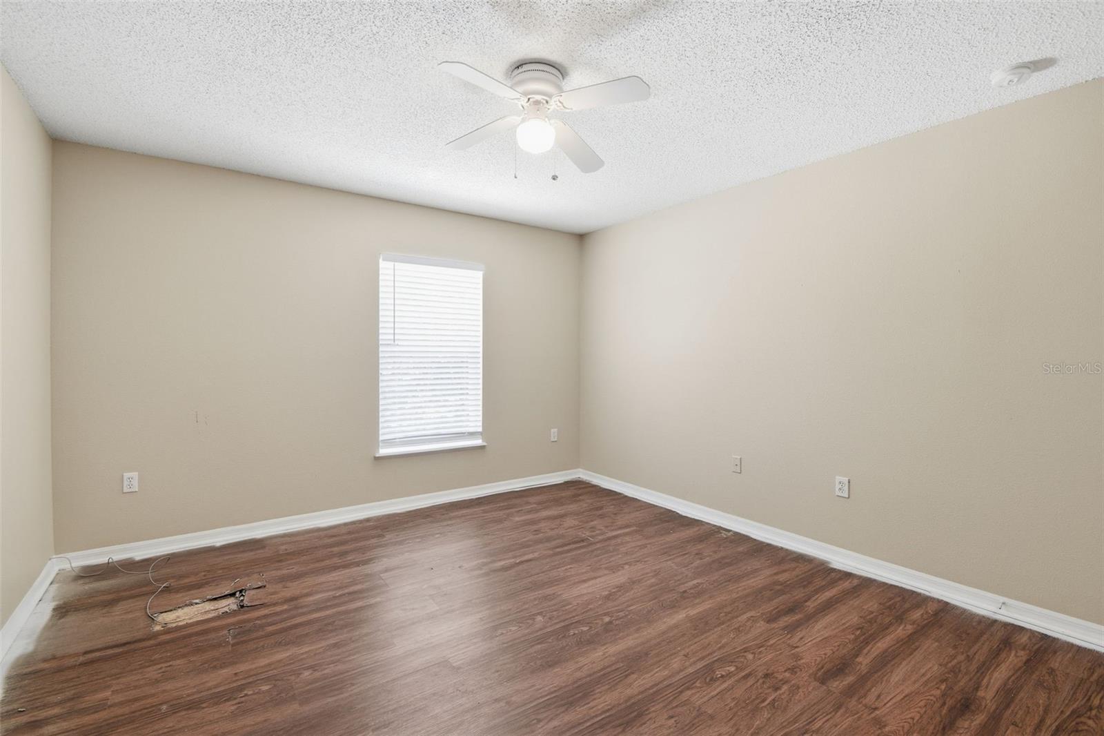 Image 25 of 62 For 12916 Parkington Drive