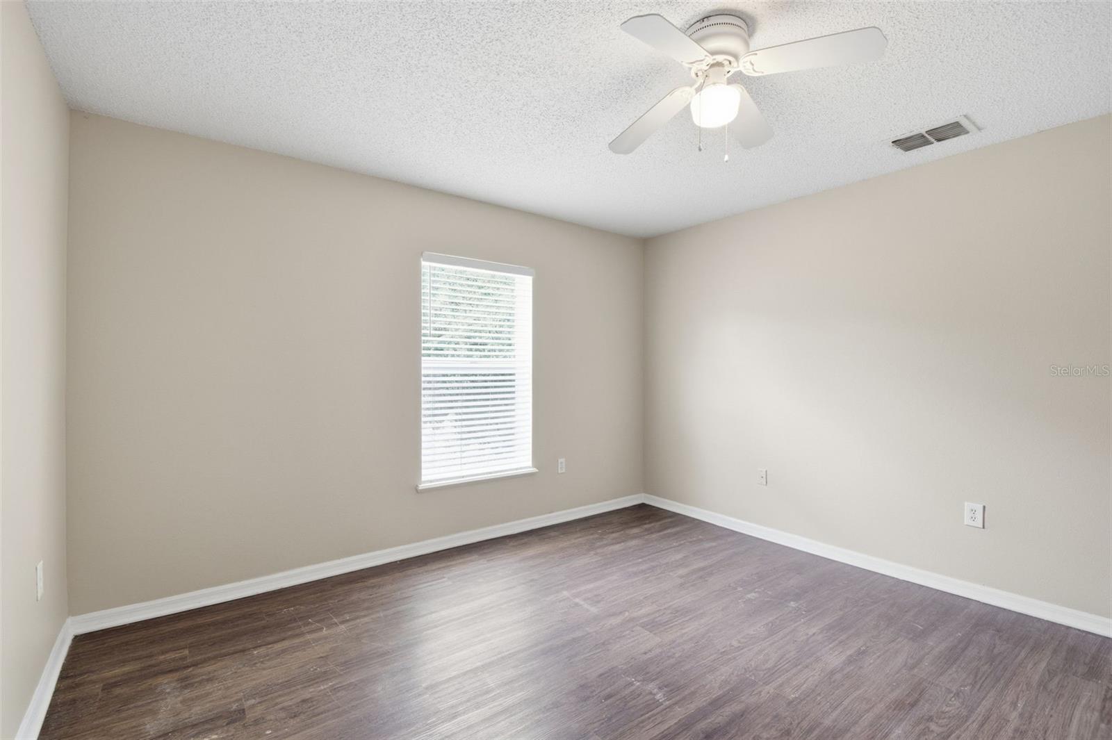 Image 27 of 62 For 12916 Parkington Drive