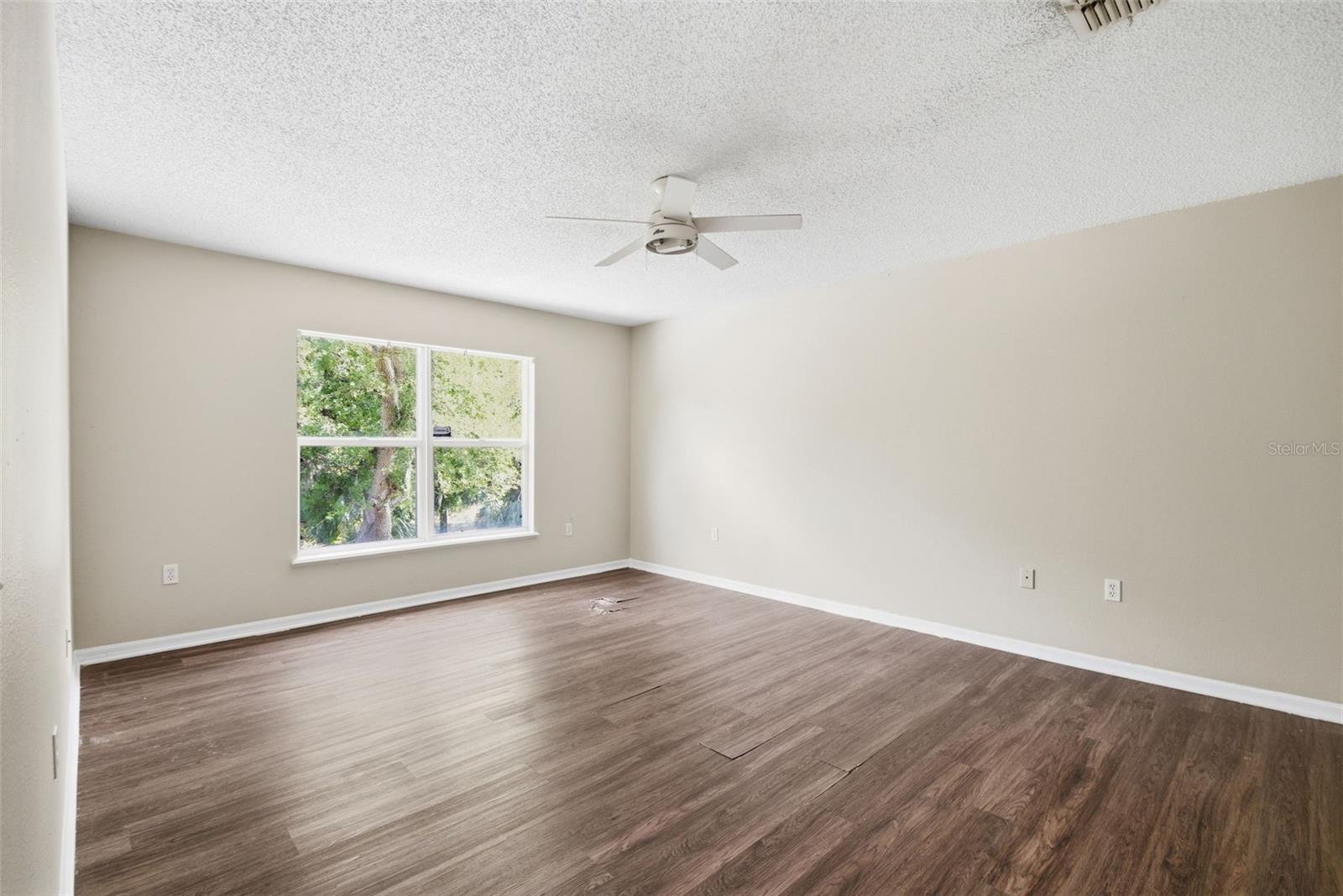 Image 29 of 62 For 12916 Parkington Drive