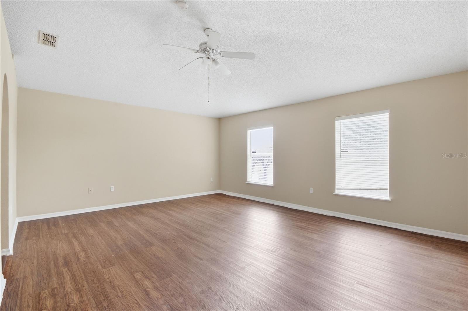 Image 33 of 62 For 12916 Parkington Drive