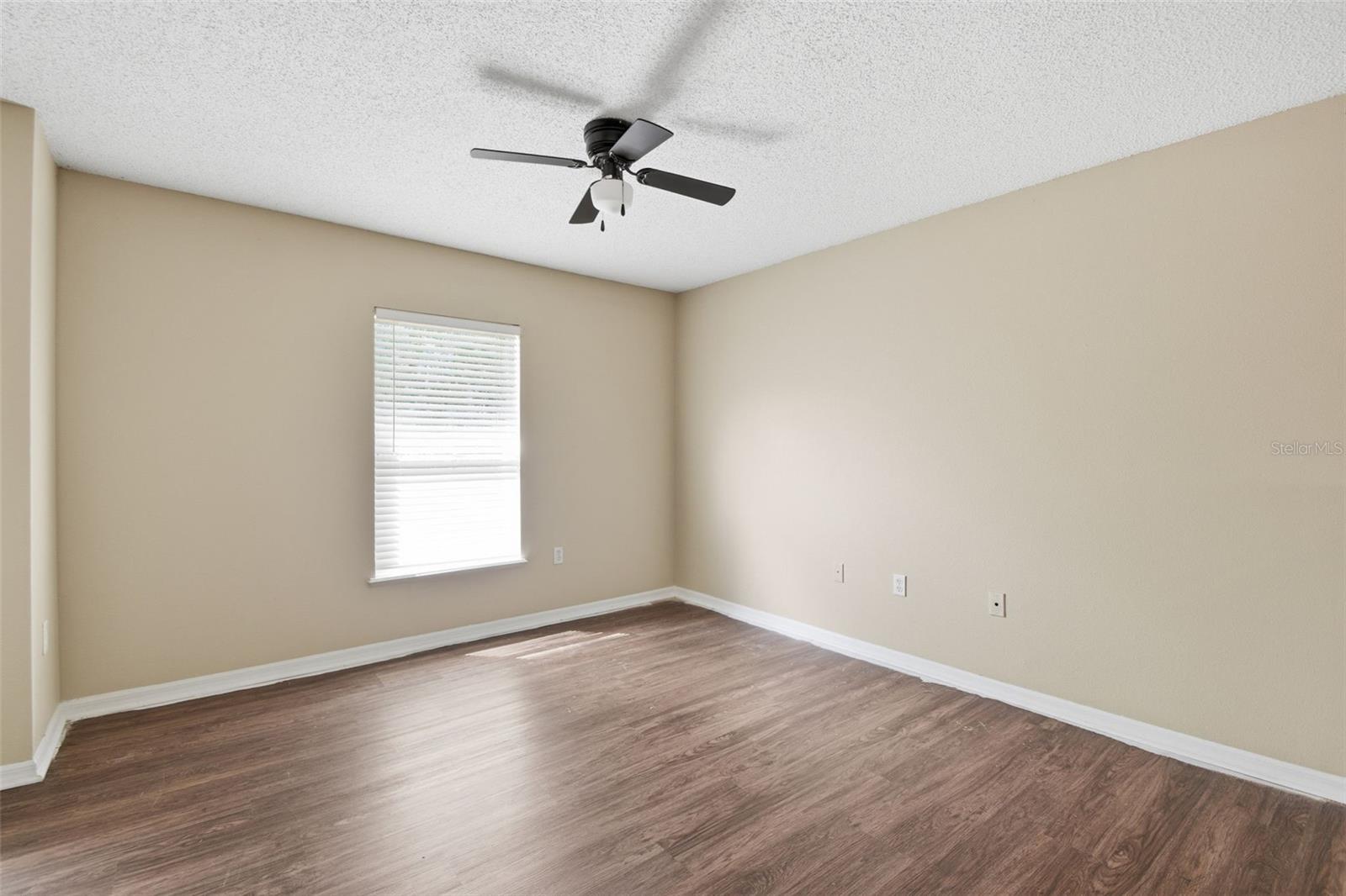 Image 37 of 62 For 12916 Parkington Drive