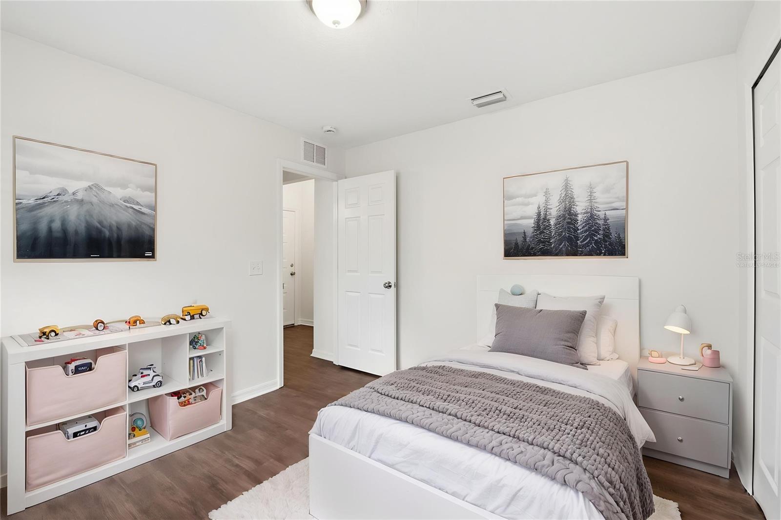 Image 7 of 62 For 12916 Parkington Drive