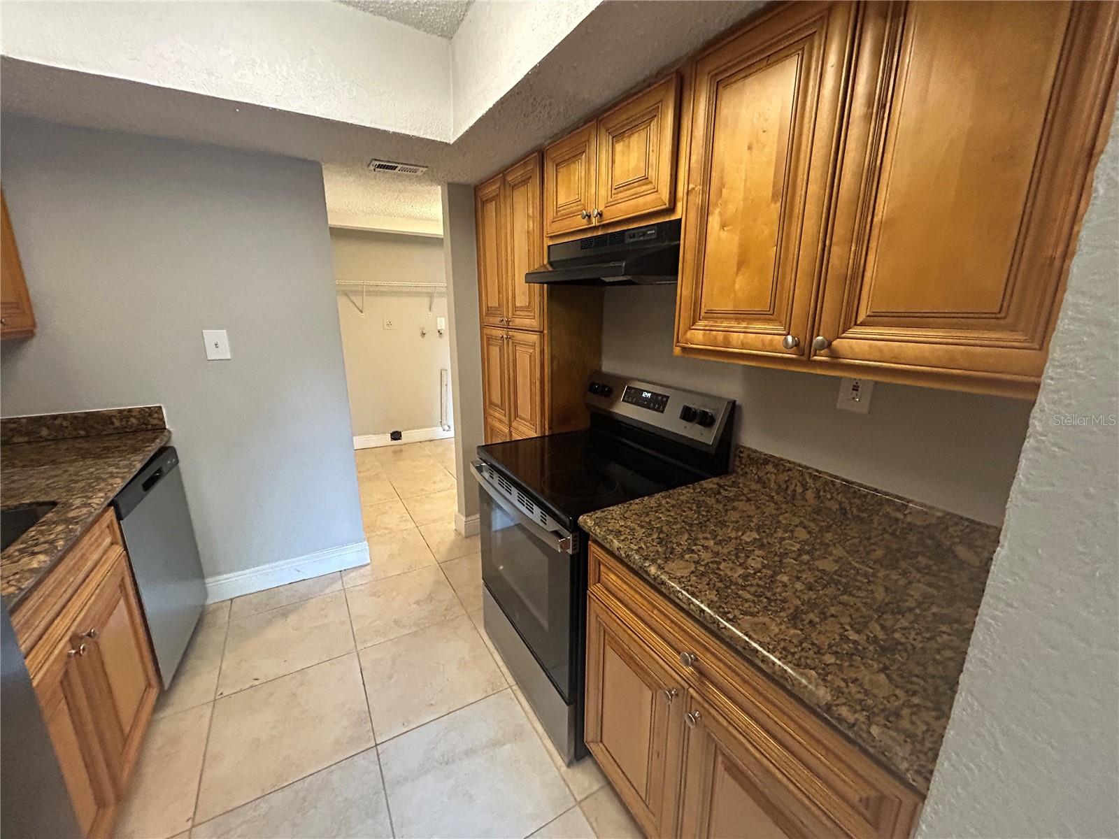 Image 8 of 19 For 4785 Texas Avenue 4785c