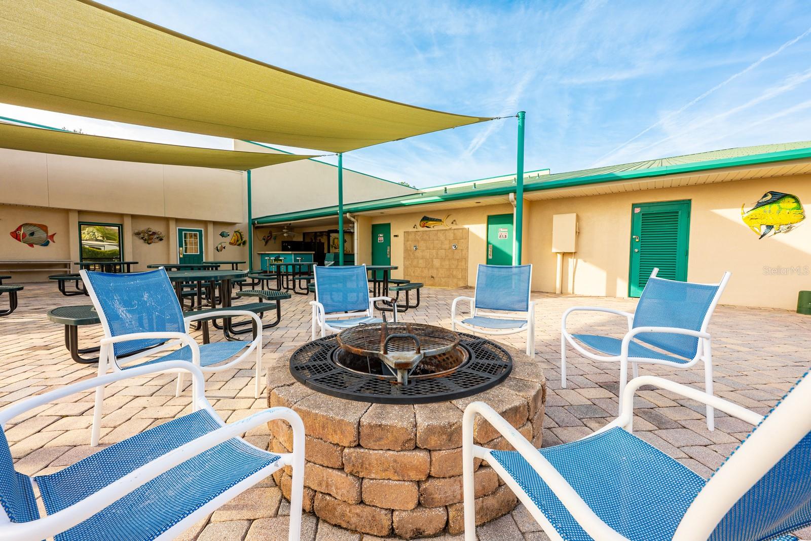 Image 19 of 25 For 2410 Limewood Avenue 304