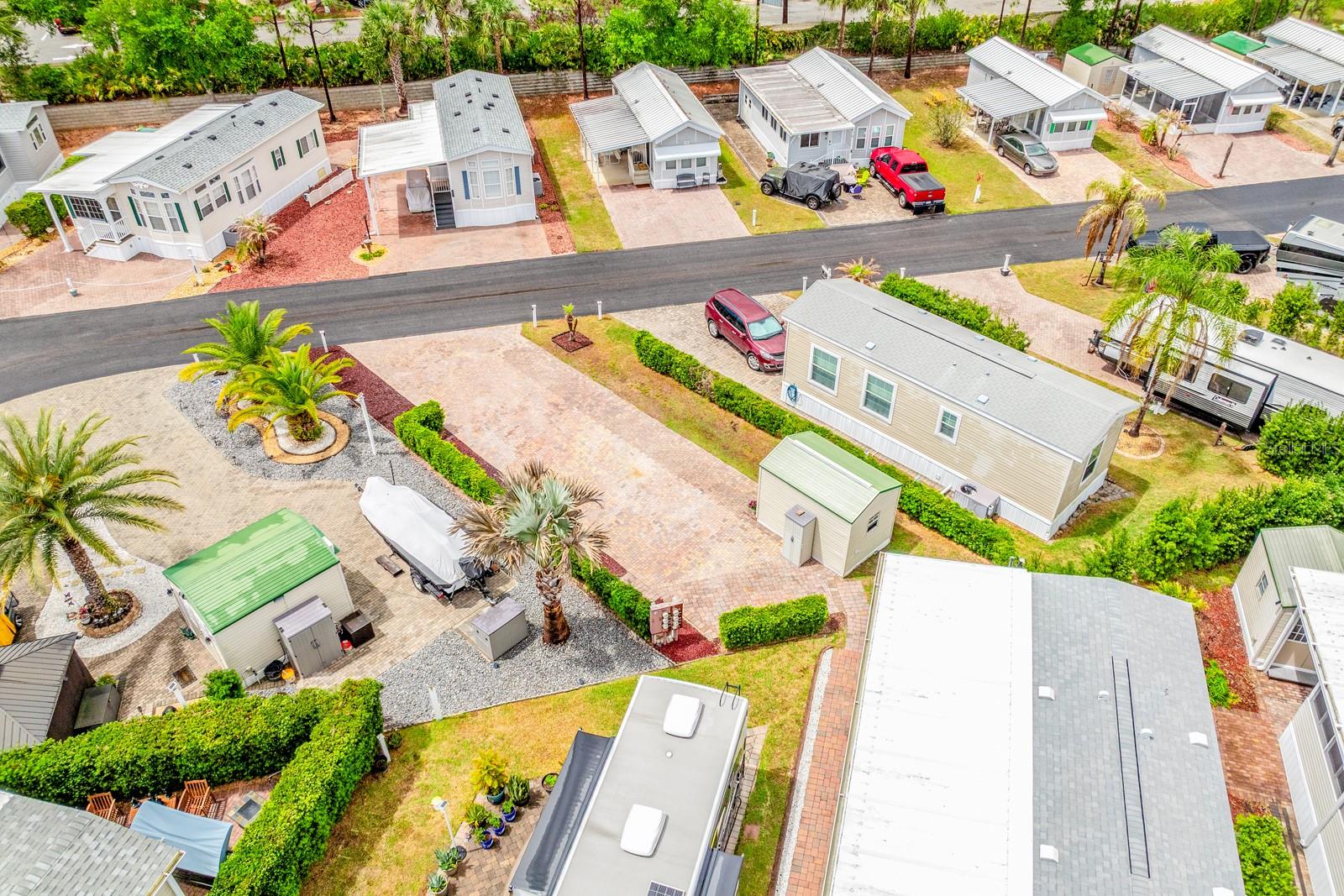 Image 7 of 25 For 2410 Limewood Avenue 304