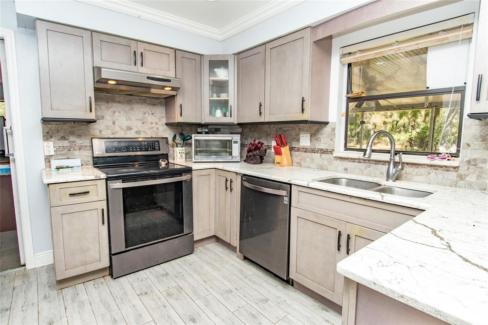 Image 2 of 50 For 4022 Canaveral Groves Boulevard