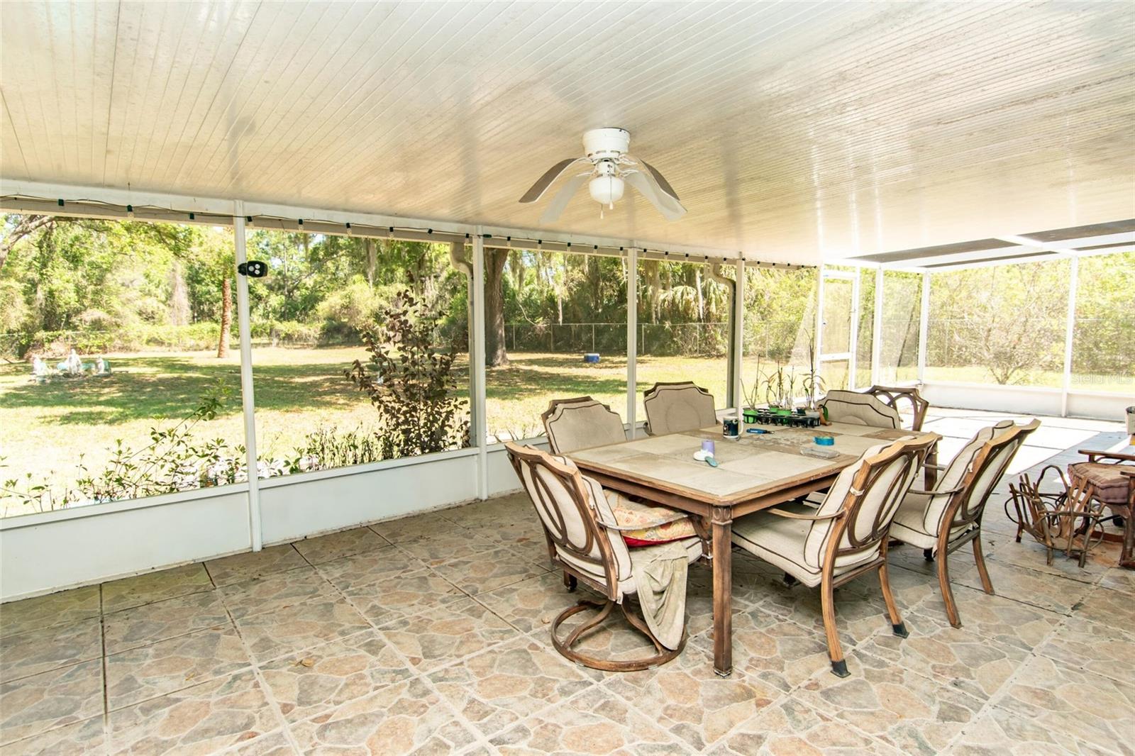 Image 21 of 50 For 4022 Canaveral Groves Boulevard