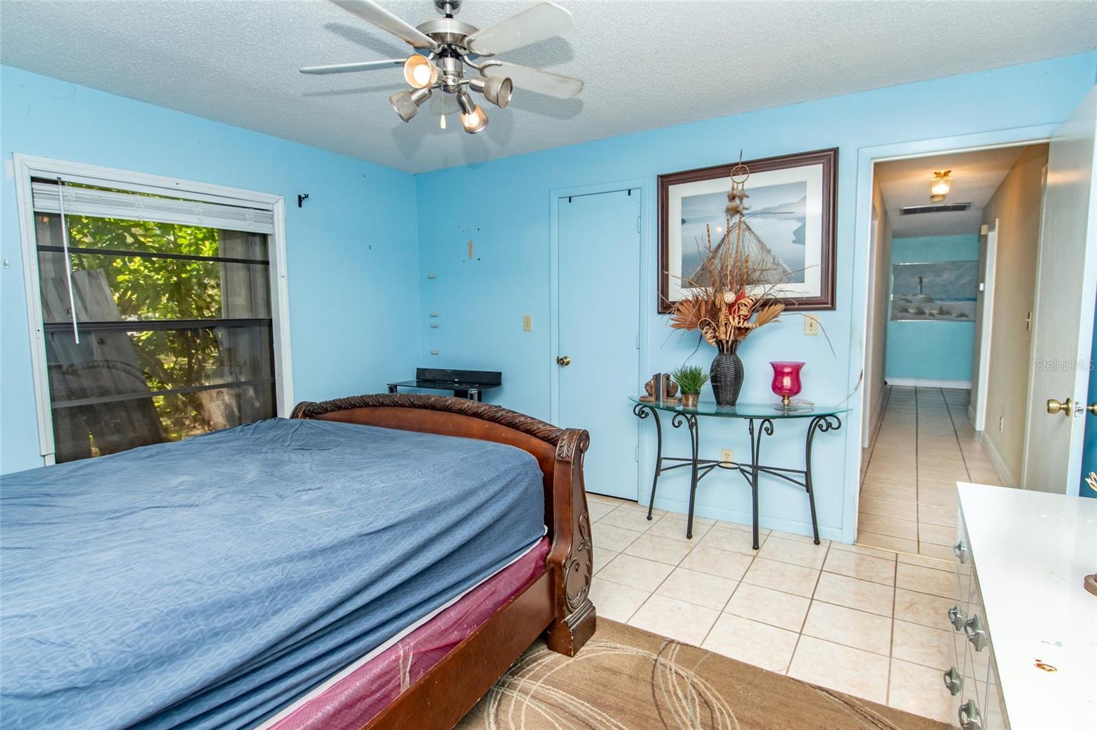 Image 28 of 50 For 4022 Canaveral Groves Boulevard