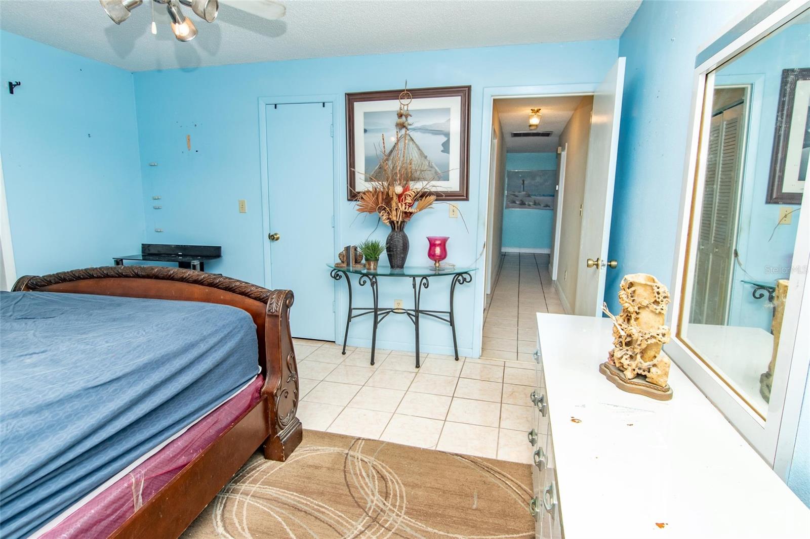 Image 29 of 50 For 4022 Canaveral Groves Boulevard