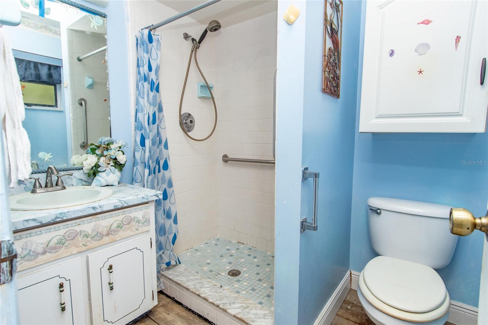 Image 35 of 50 For 4022 Canaveral Groves Boulevard